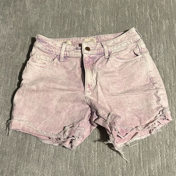 Light Purple Distressed Shorts - Universal Threads - Picture 1 of 5